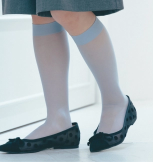 【すらっと魅せる】美着圧ハイソックス
