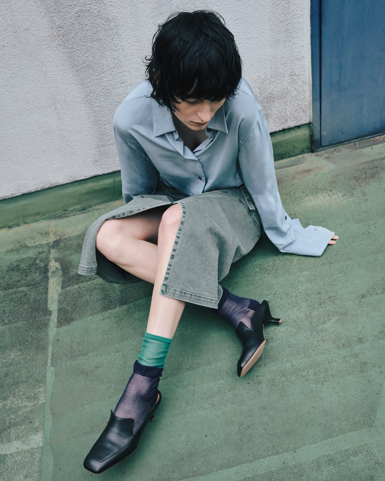 Look 2 Sitting